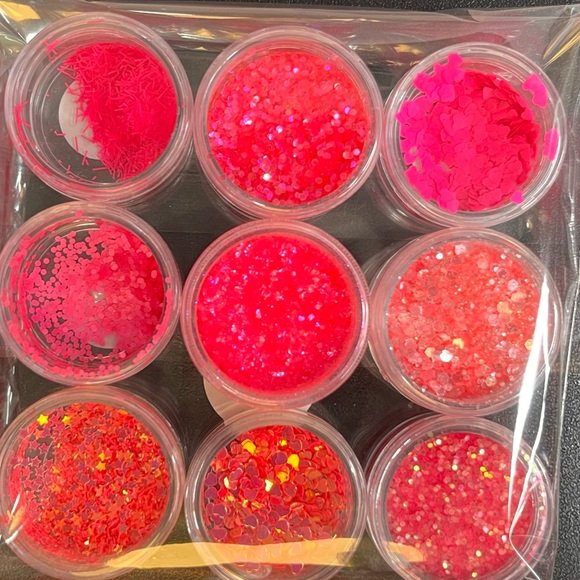 Spangles & Glitter 💅🏽 - Picture 10 of 15